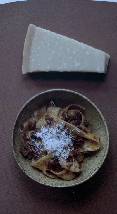 Pasta al ragù met pappardelle